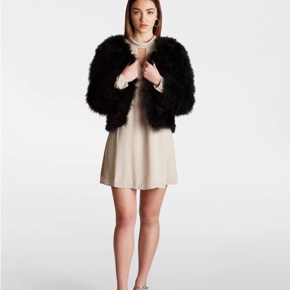 NWOT Ava & kris feather jacket - Picture 1 of 4